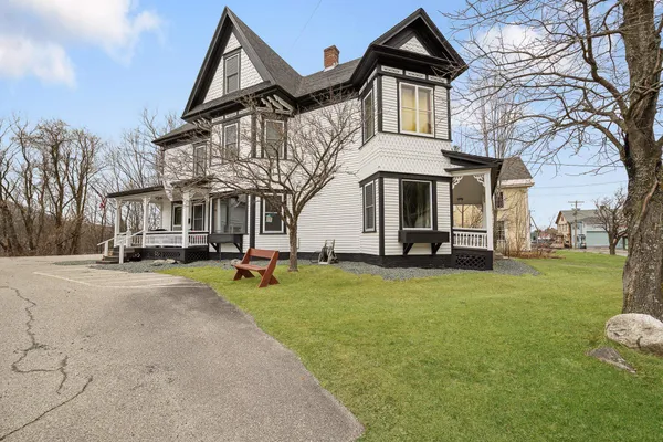 $359,900 | 69 Main Street, Colebrook, NH 03576