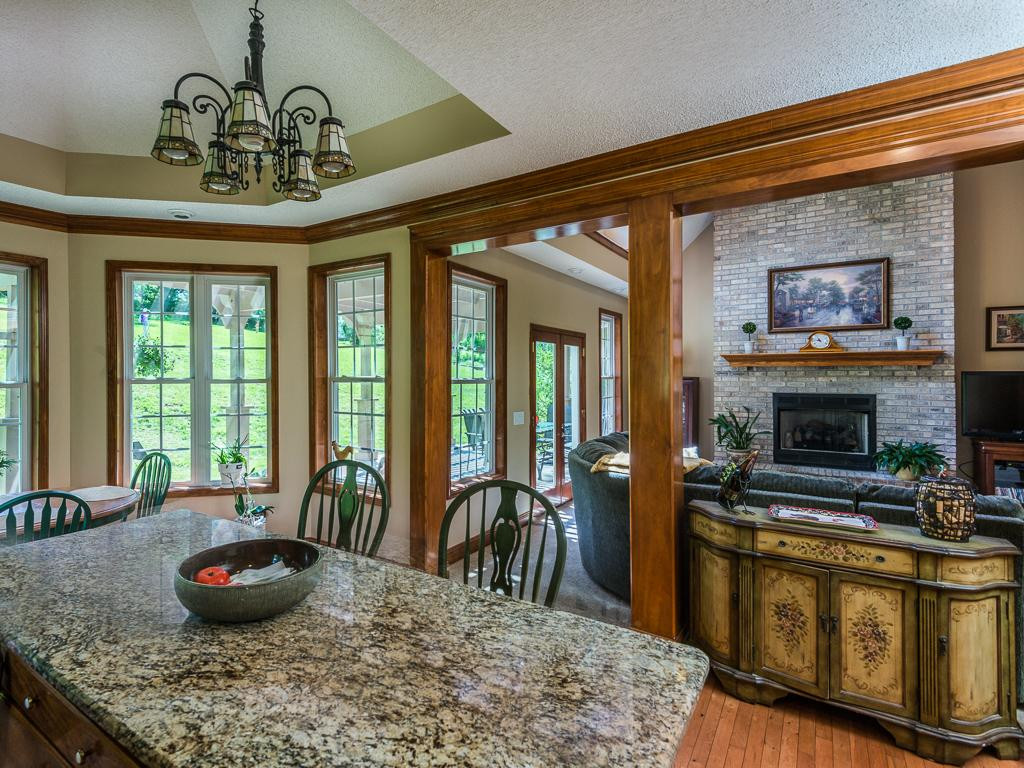 242 Edgefield Road Bristol, TN 37620 - Photo 11 of 36 Photo 11