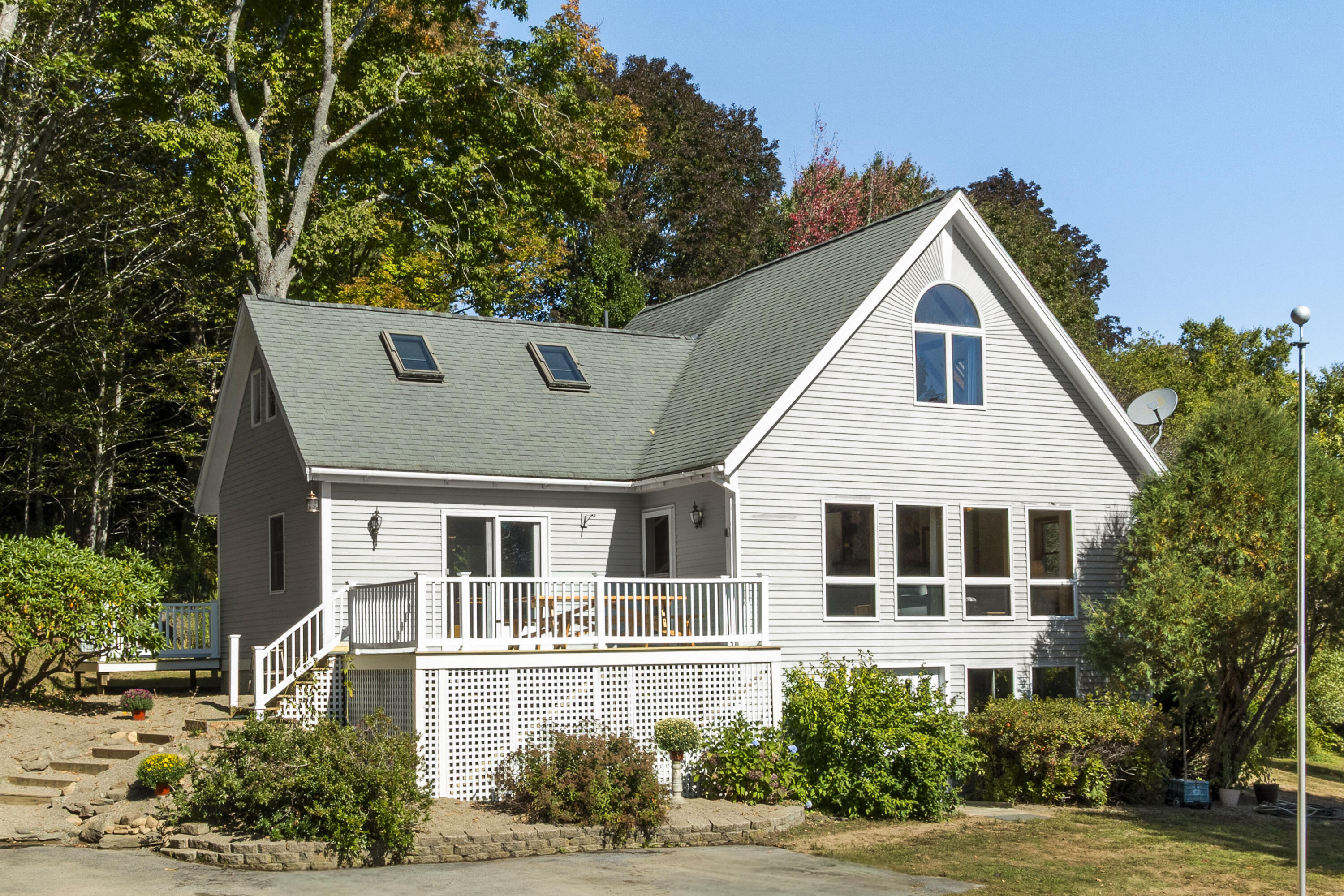 353 East Side Road Boothbay, ME 04571 - Photo 2 of 41 2