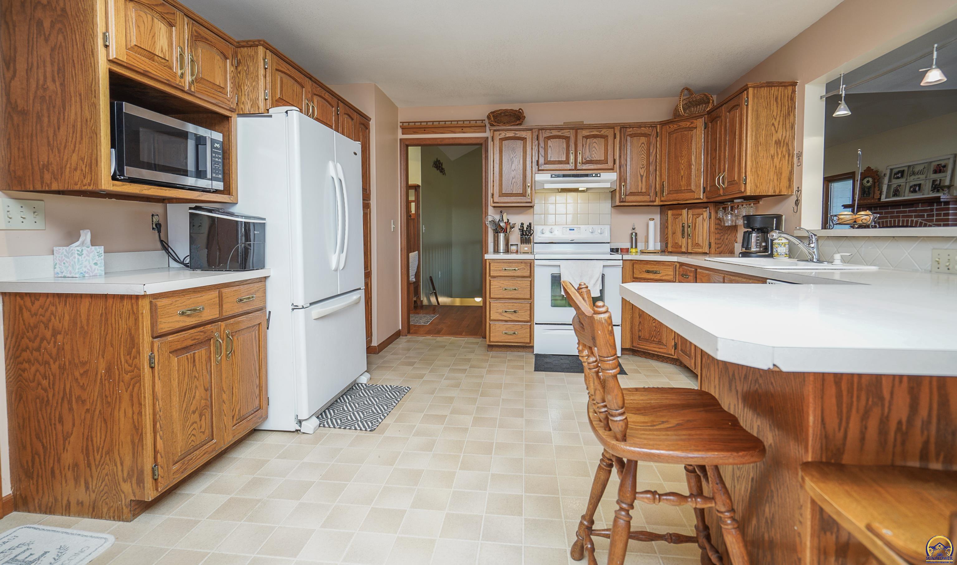 15088 222 Road Holton, KS 66436 - Photo 15 of 37