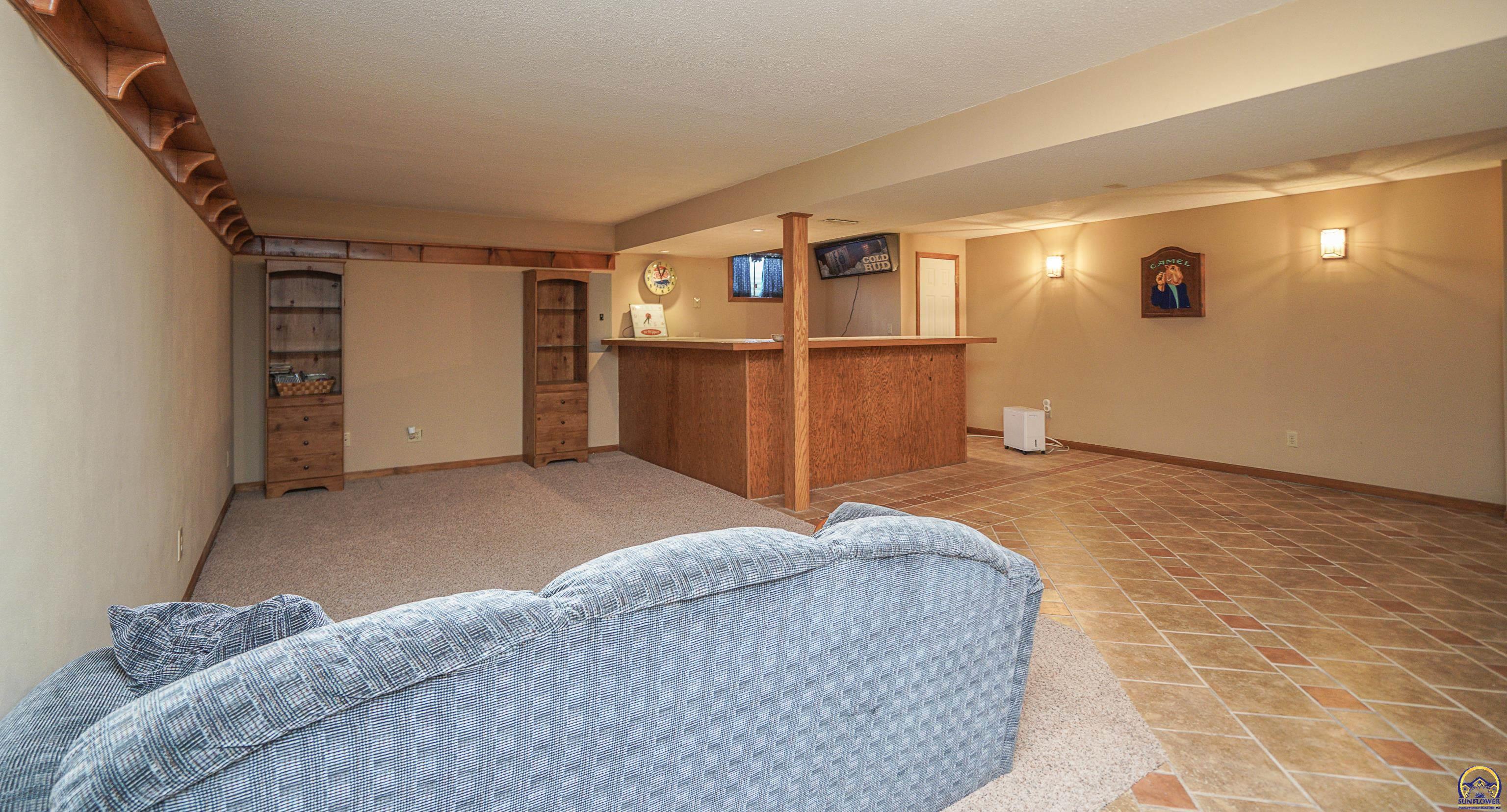 15088 222 Road Holton, KS 66436 - Photo 31 of 37