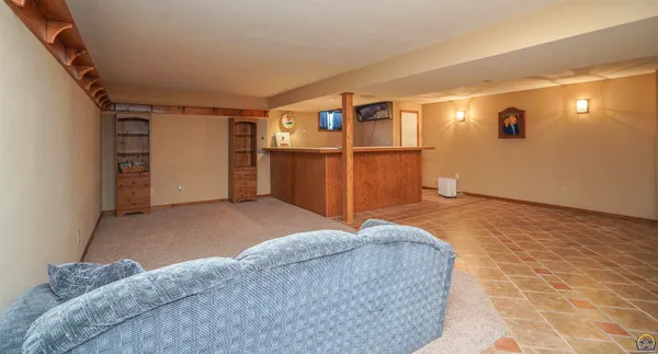 $445,000 | 15088 222 Road, Holton, KS 66436