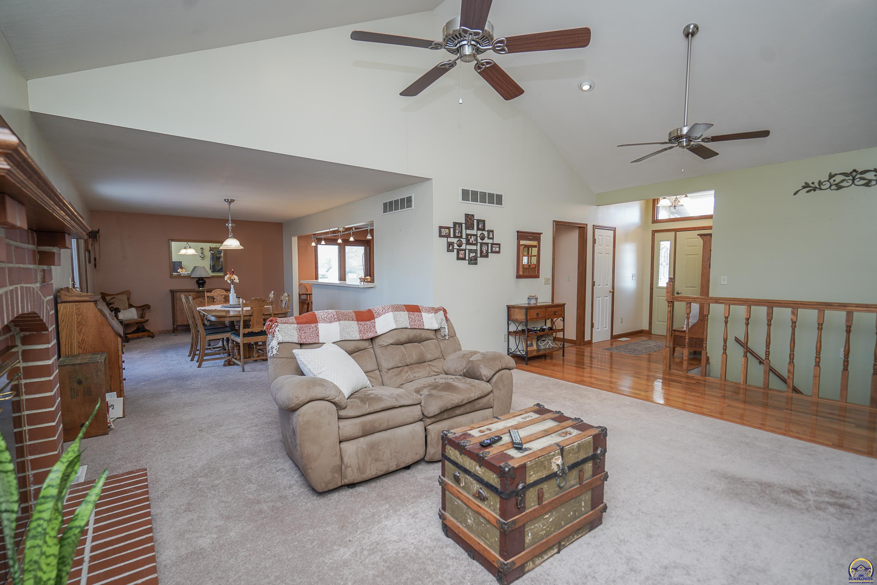 15088 222 Road Holton, KS 66436 - Photo 10 of 37