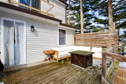 $649,900 | 125 Walnut Road, Kings Park, NY 11754