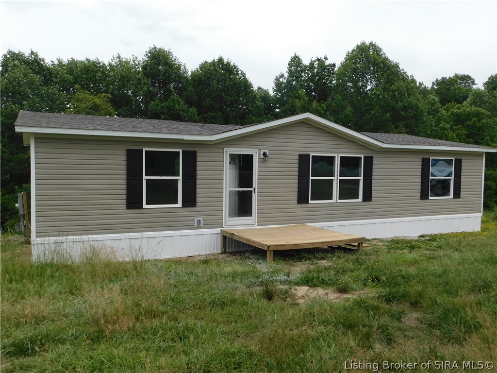 6356 Scotch Pine Road Cannelton, IN 47520 - Photo 2 of 18
