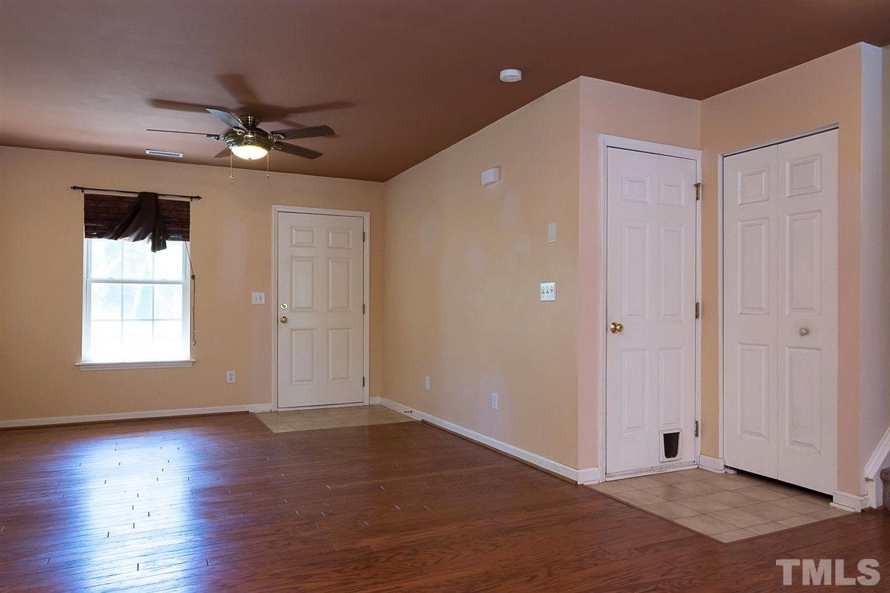 5813 Wynmore Road Raleigh, NC 27610 - Photo 2 of 20 Gallery Image 2