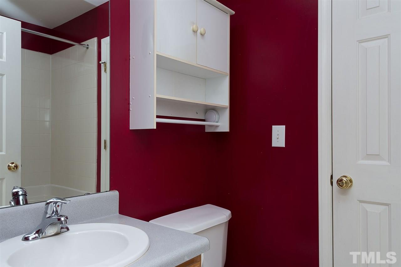 5813 Wynmore Road Raleigh, NC 27610 - Photo 16 of 20 Gallery Image 16