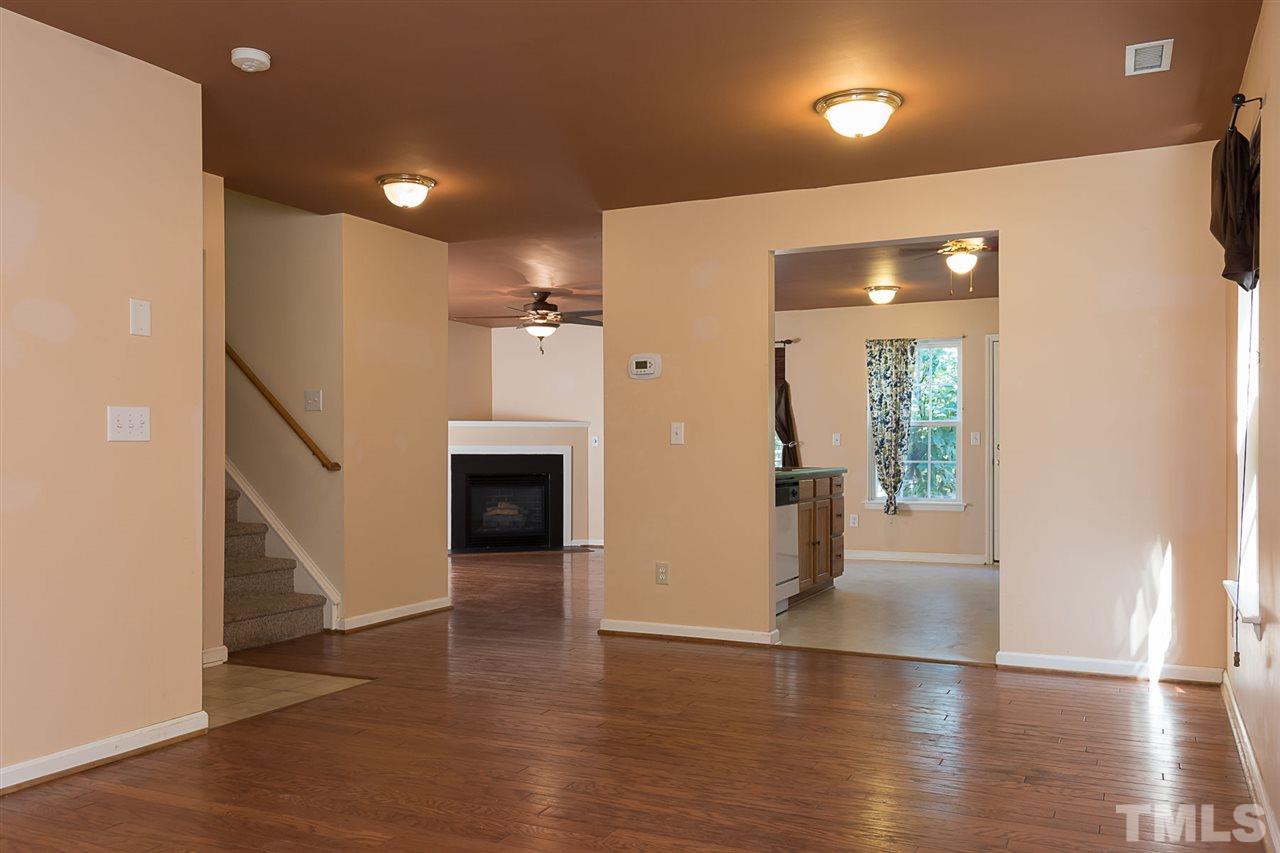 5813 Wynmore Road Raleigh, NC 27610 - Photo 3 of 20 Gallery Image 3