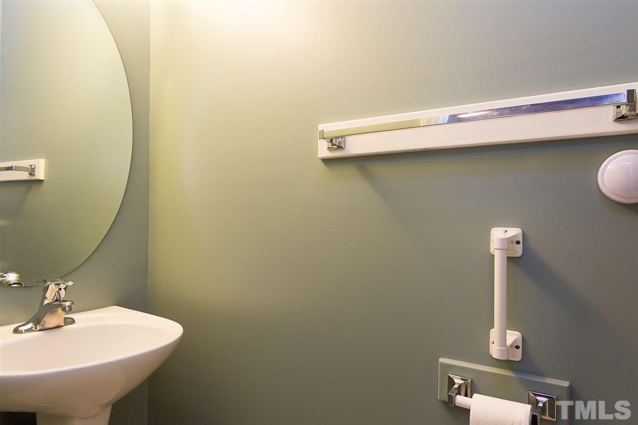 5813 Wynmore Road Raleigh, NC 27610 - Photo 10 of 20 Gallery Image 10
