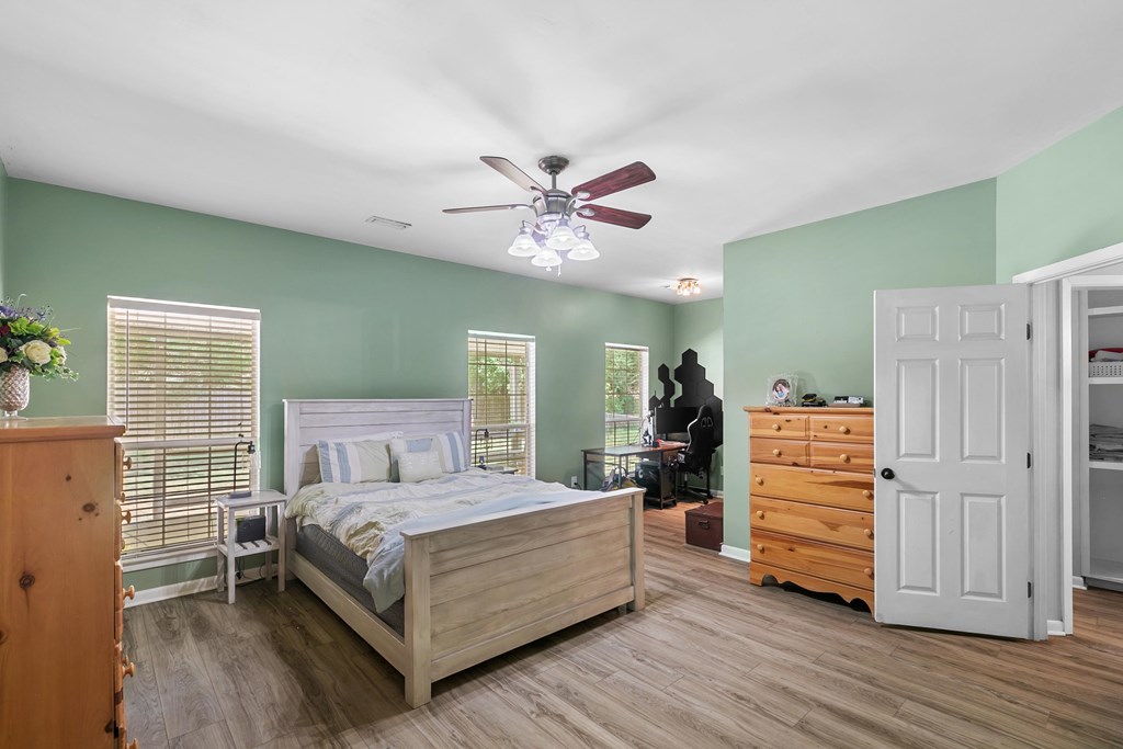 115 Walden Pond Road Headland, AL 36345 - Photo 17 of 47