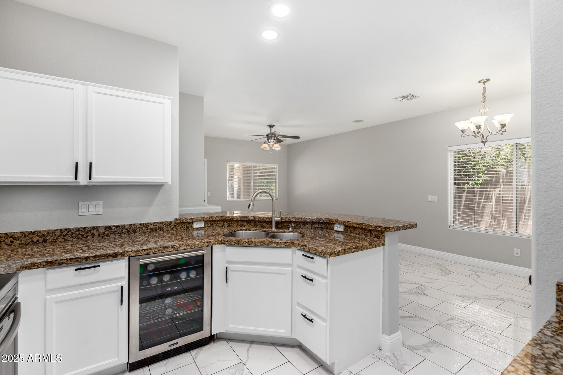 3704 East Wyatt Way Gilbert, AZ 85297 - Photo 16 of 37 16 - Wyatt