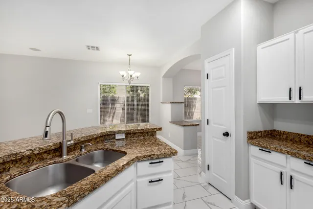 $2,395 | 3704 East Wyatt Way, Gilbert, AZ 85297