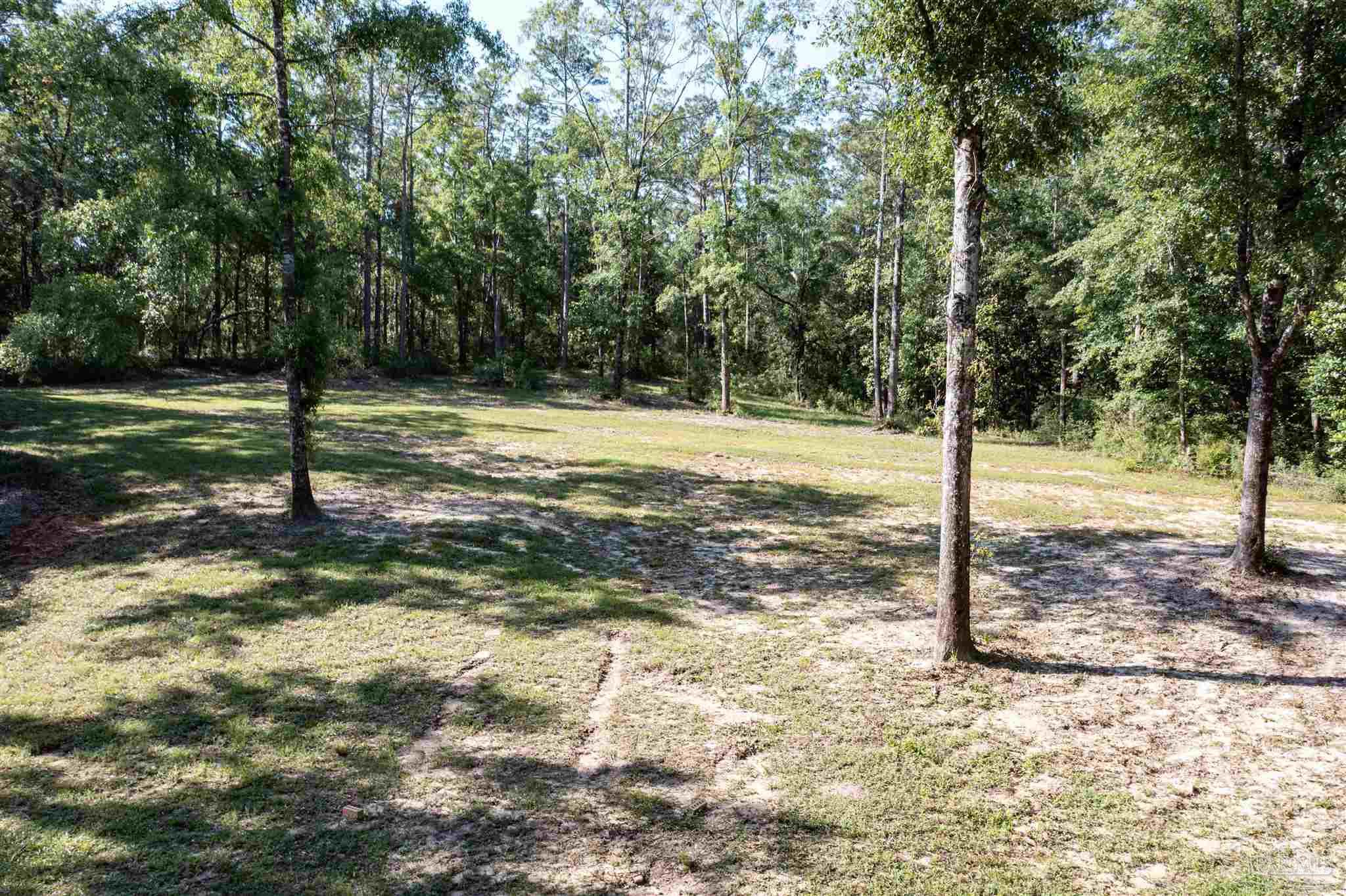 2385 Handy Road Cantonment, FL 32533 - Photo 11 of 34 Gallery Image 11