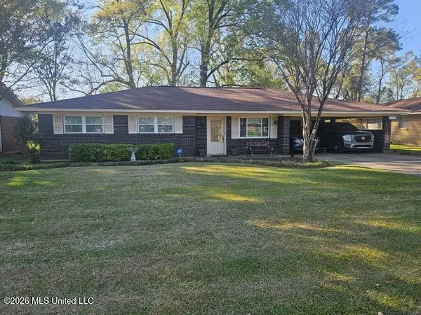 $208,000 | 1233 Horseshoe Drive, Natchez, MS 39120