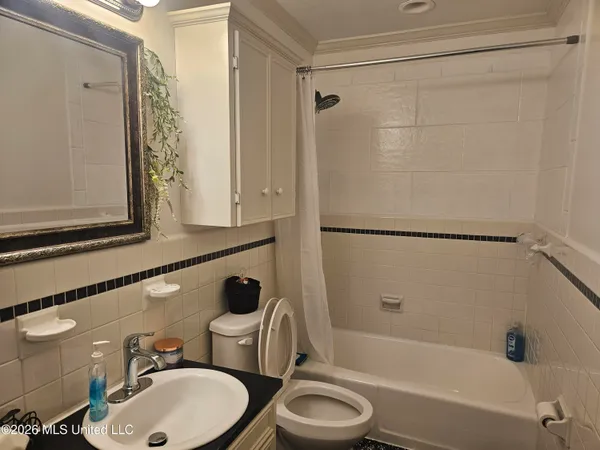 $208,000 | 1233 Horseshoe Drive, Natchez, MS 39120