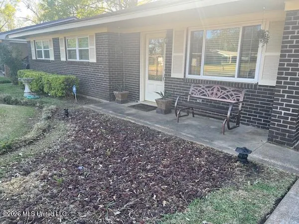 $208,000 | 1233 Horseshoe Drive, Natchez, MS 39120