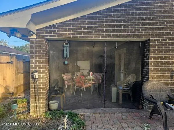 $208,000 | 1233 Horseshoe Drive, Natchez, MS 39120