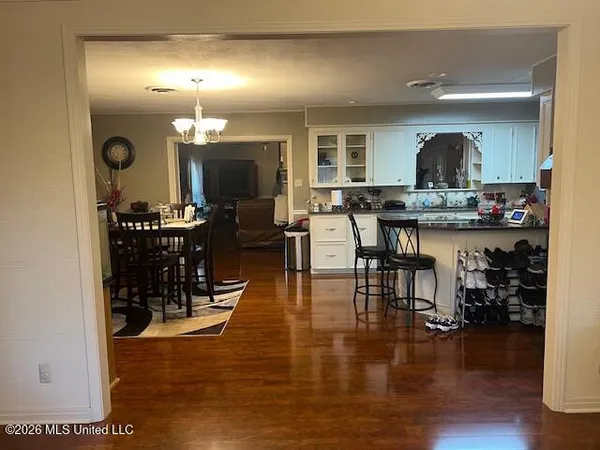 $208,000 | 1233 Horseshoe Drive, Natchez, MS 39120