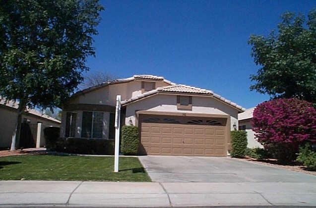 142 West Smoke Tree Road, Unit GREAT Gilbert, AZ 85233 - Photo 4 of 6 Additional Photo