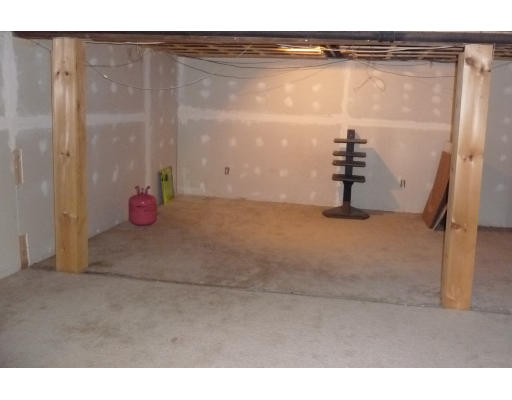 51 Strathmore Road Methuen, MA 01844 - Photo 11 of 14 Gallery Image 11