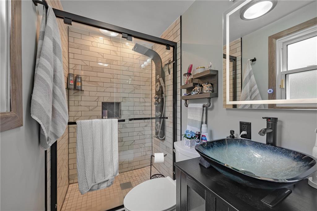 1753 O'Block Road Pittsburgh, PA 15239 - Photo 22 of 25 Gallery Image 22
