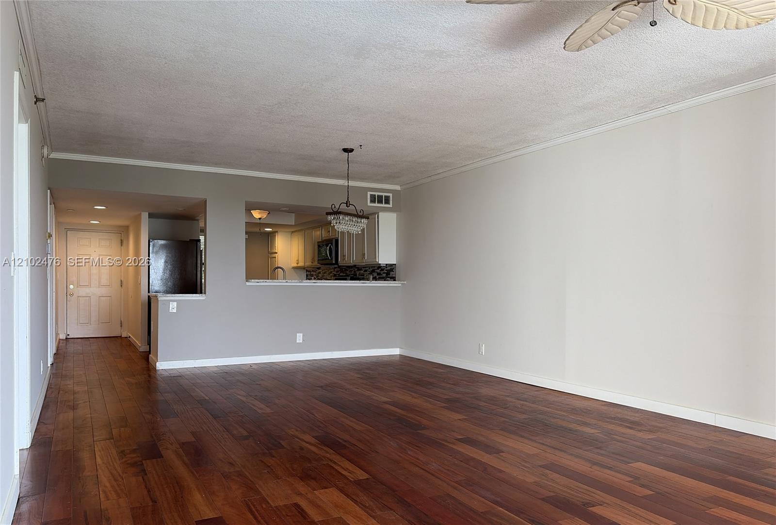 356 Golfview Road, Unit 305 North Palm Beach, FL 33408 - Photo 11 of 34 Gallery Image 11