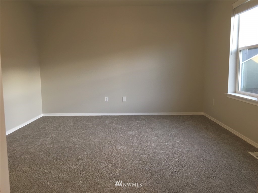 6911 Radius Loop Southeast Lacey, WA 98513 - Photo 12 of 20 Gallery Image 12