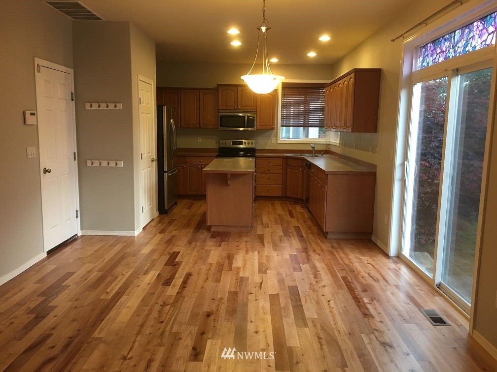 6911 Radius Loop Southeast Lacey, WA 98513 - Photo 6 of 20 Gallery Image 6