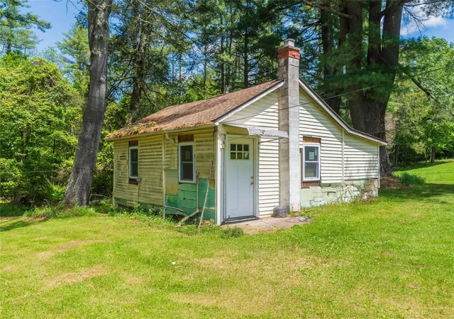 $324,900 | 750 Irish Cape Road, Ellenville, NY 12428