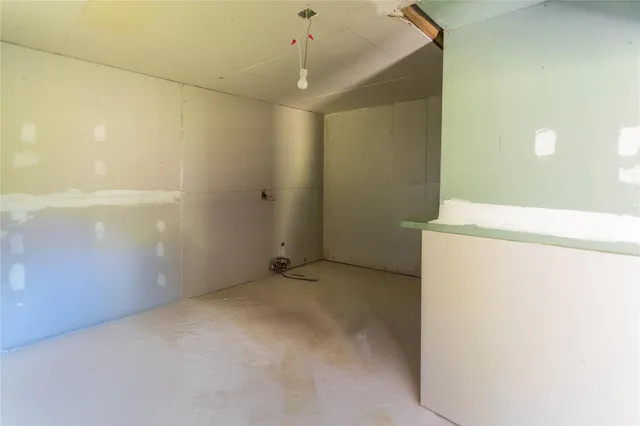 $324,900 | 750 Irish Cape Road, Ellenville, NY 12428