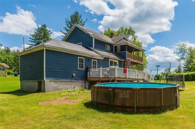 a view of deck with patio