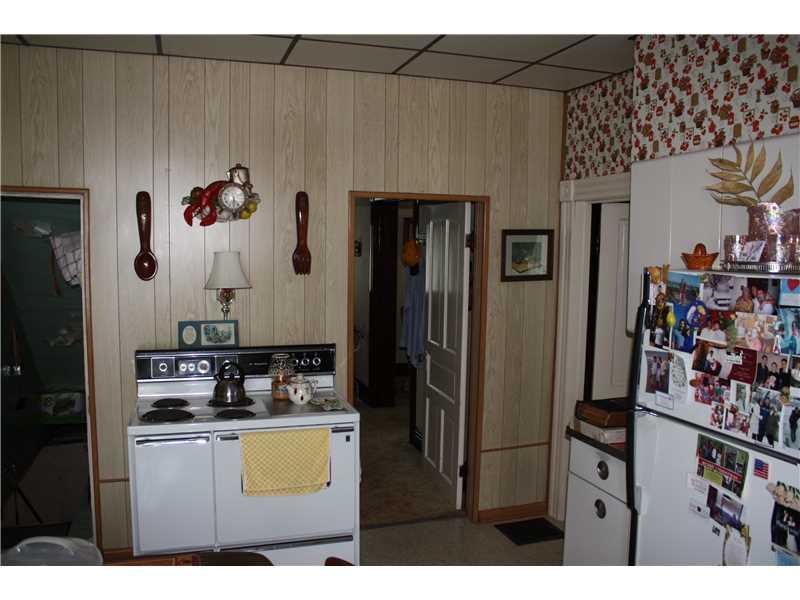 494 Joffre Cherry Valley Road Burgettstown, PA 15021 - Photo 7 of 21 Kitchen.