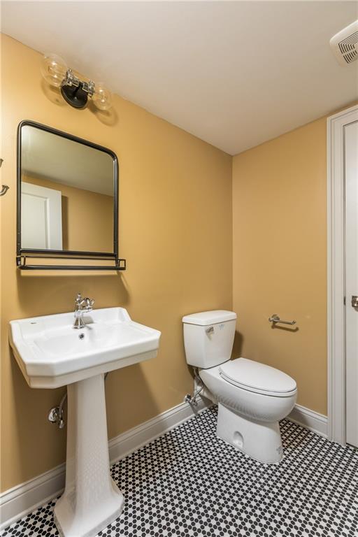 6445 Dover Road Indianapolis, IN 46220 - Photo 32 of 42 Gallery Image 32