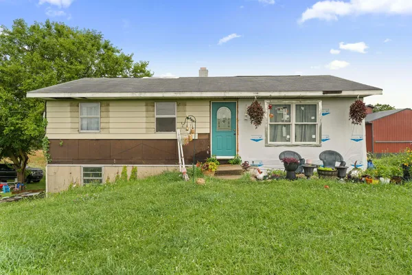 $213,000 | 68090 Calvin Center Road, Cassopolis, MI 49031