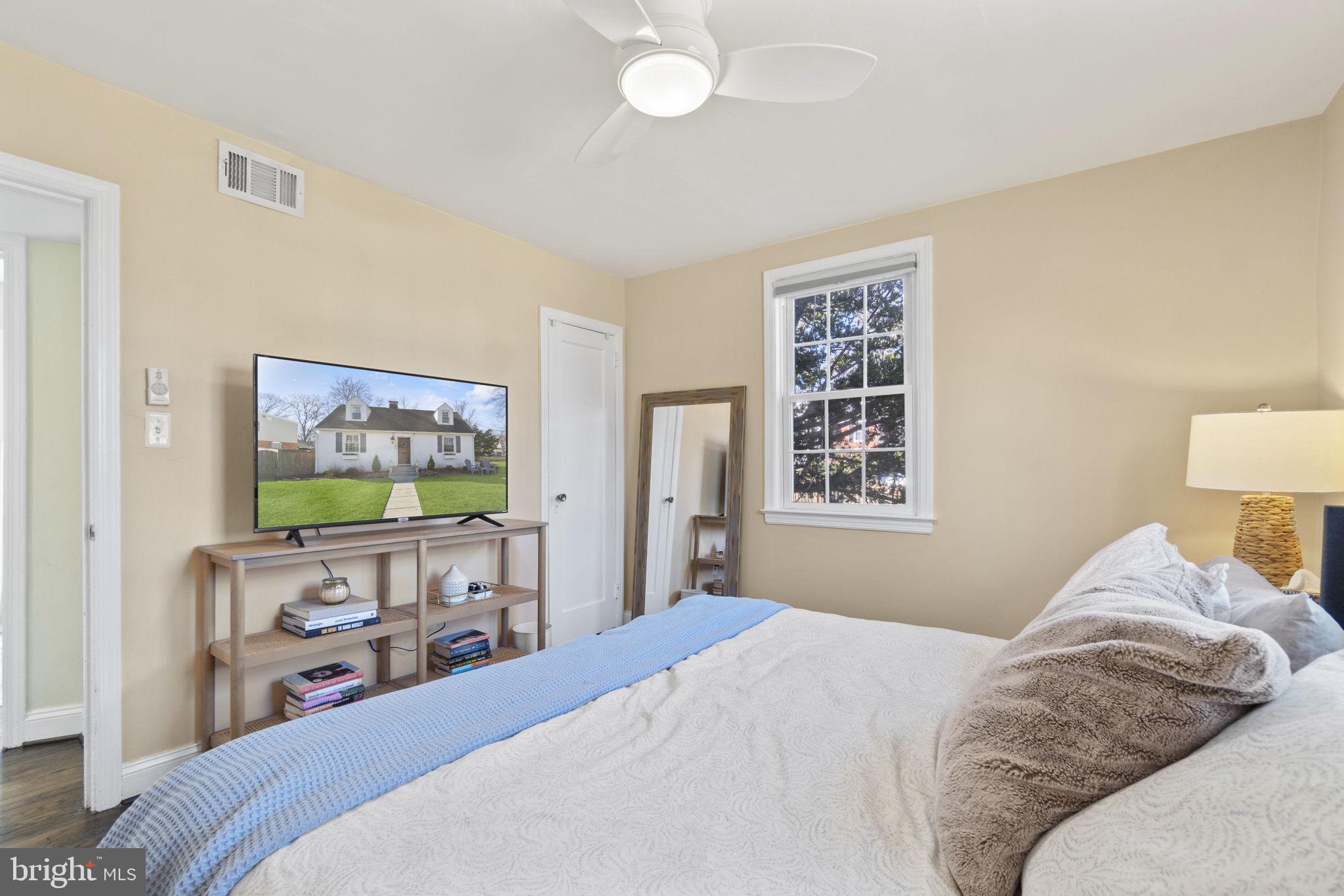 2908 Summerfield Road Falls Church, VA 22042 - Photo 10 of 22 Gallery Image 10
