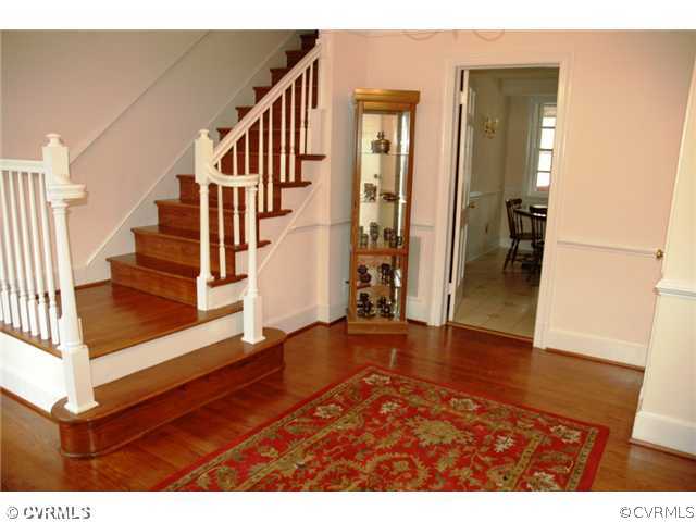 10319 Cherokee Road Richmond, VA 23235 - Photo 3 of 12 a view of entryway with wooden floor