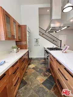 $7,200 | 390 North Baldwin Avenue, Sierra Madre, CA 91024