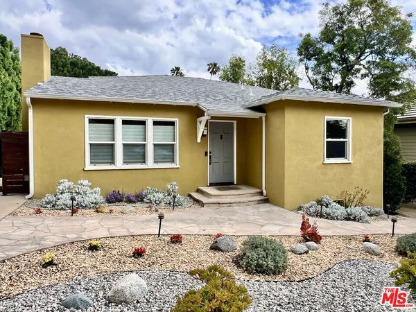$7,200 | 390 North Baldwin Avenue, Sierra Madre, CA 91024