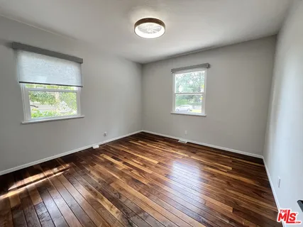 $7,200 | 390 North Baldwin Avenue, Sierra Madre, CA 91024