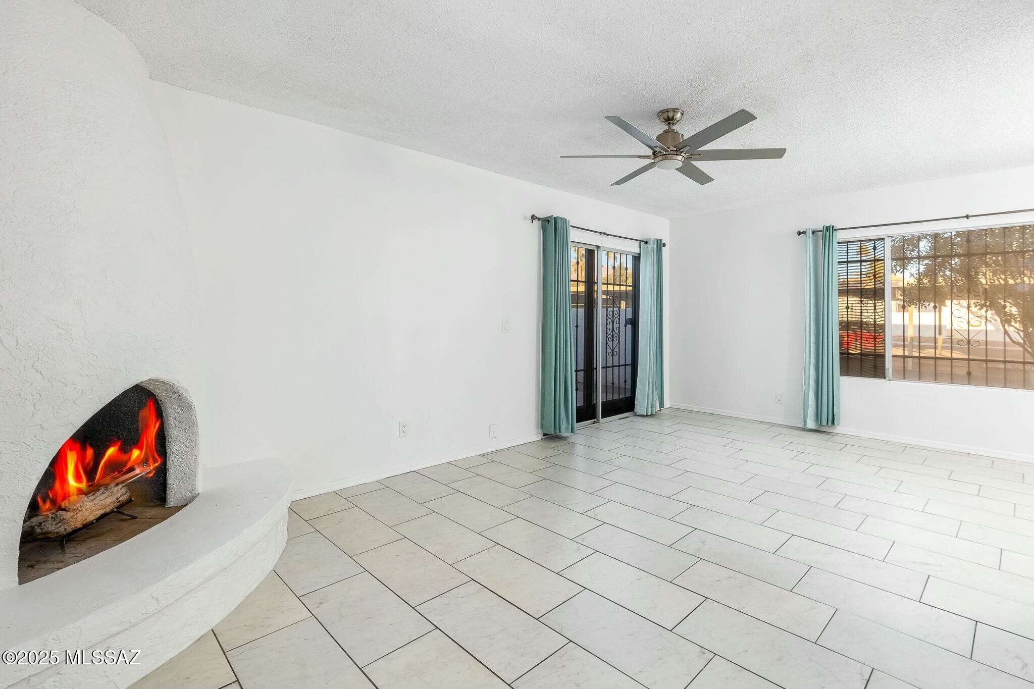 600 East River Road, Unit M Tucson, AZ 85704 - Photo 9 of 26