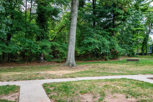 $439,999 | 32 Kate Lane, Metuchen, NJ 08840