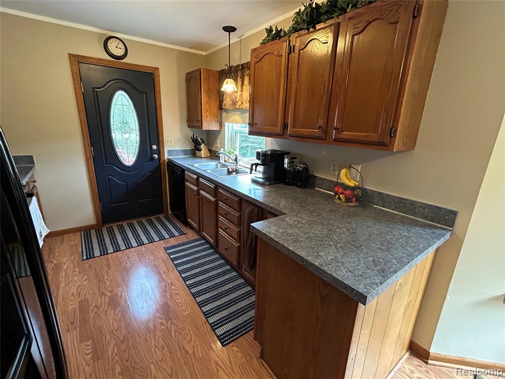 8812 South Byron Road Gaines, MI 48436 - Photo 8 of 28 Gallery Image 8