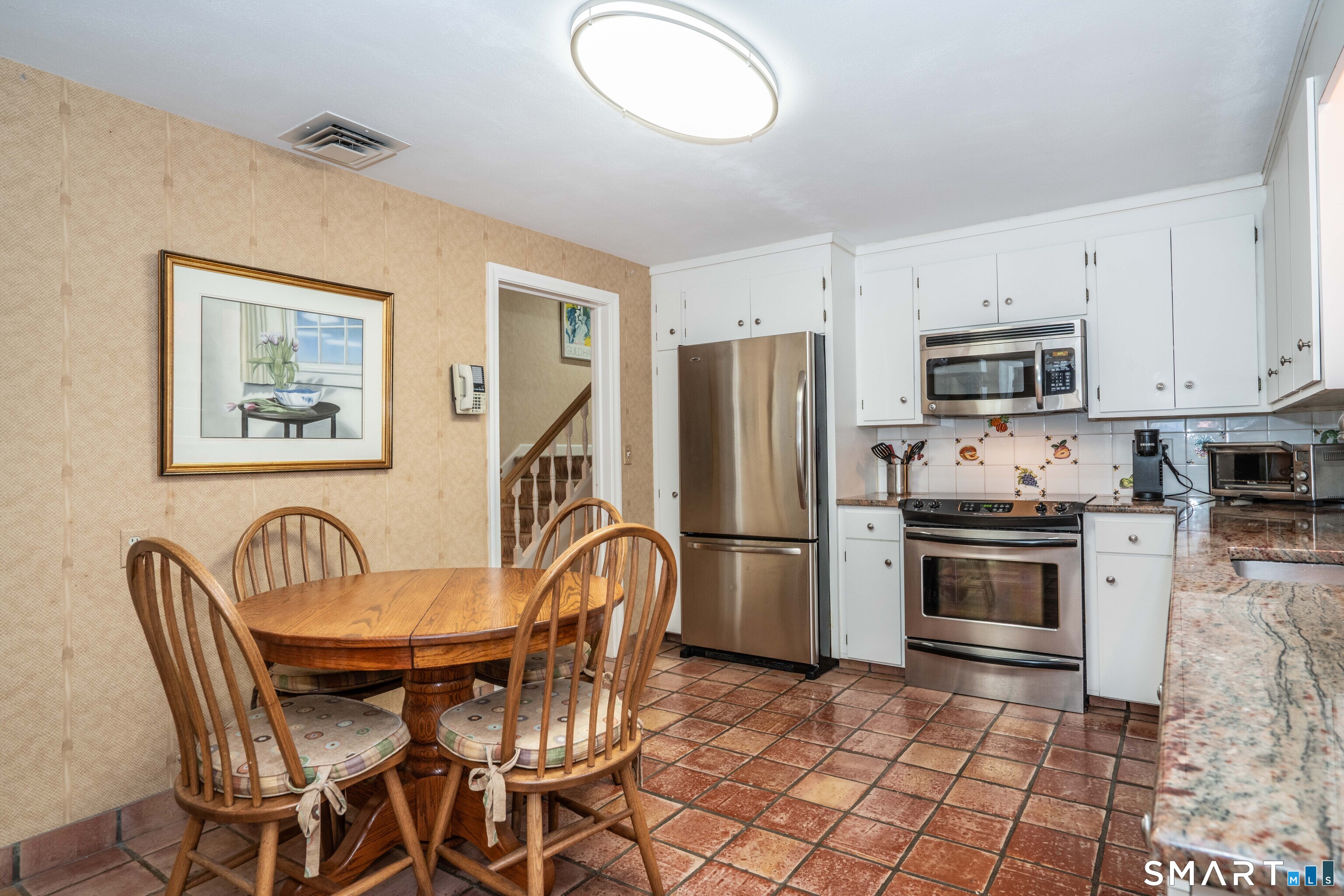 15 Day Road West Hartford, CT 06117 - Photo 11 of 38