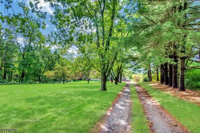 $7,500 | 65 Youngs Road, Basking Ridge, NJ 07920