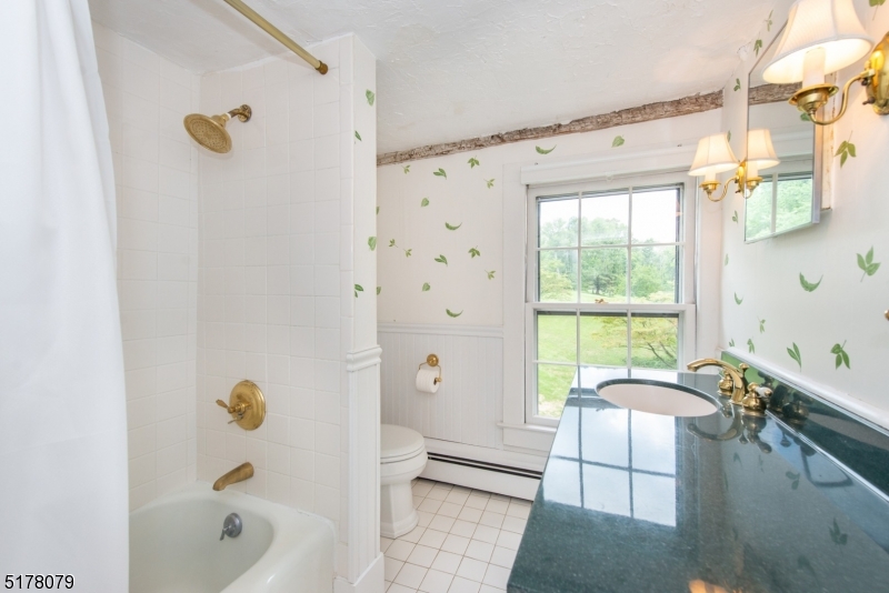 65 Youngs Road Basking Ridge, NJ 07920 - Photo 22 of 28