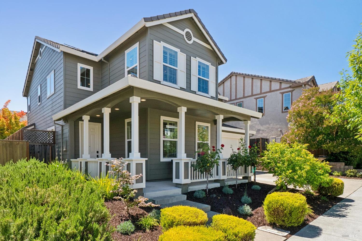 1831 Velvetleaf Lane Santa Rosa, CA 95404 - Photo 2 of 38