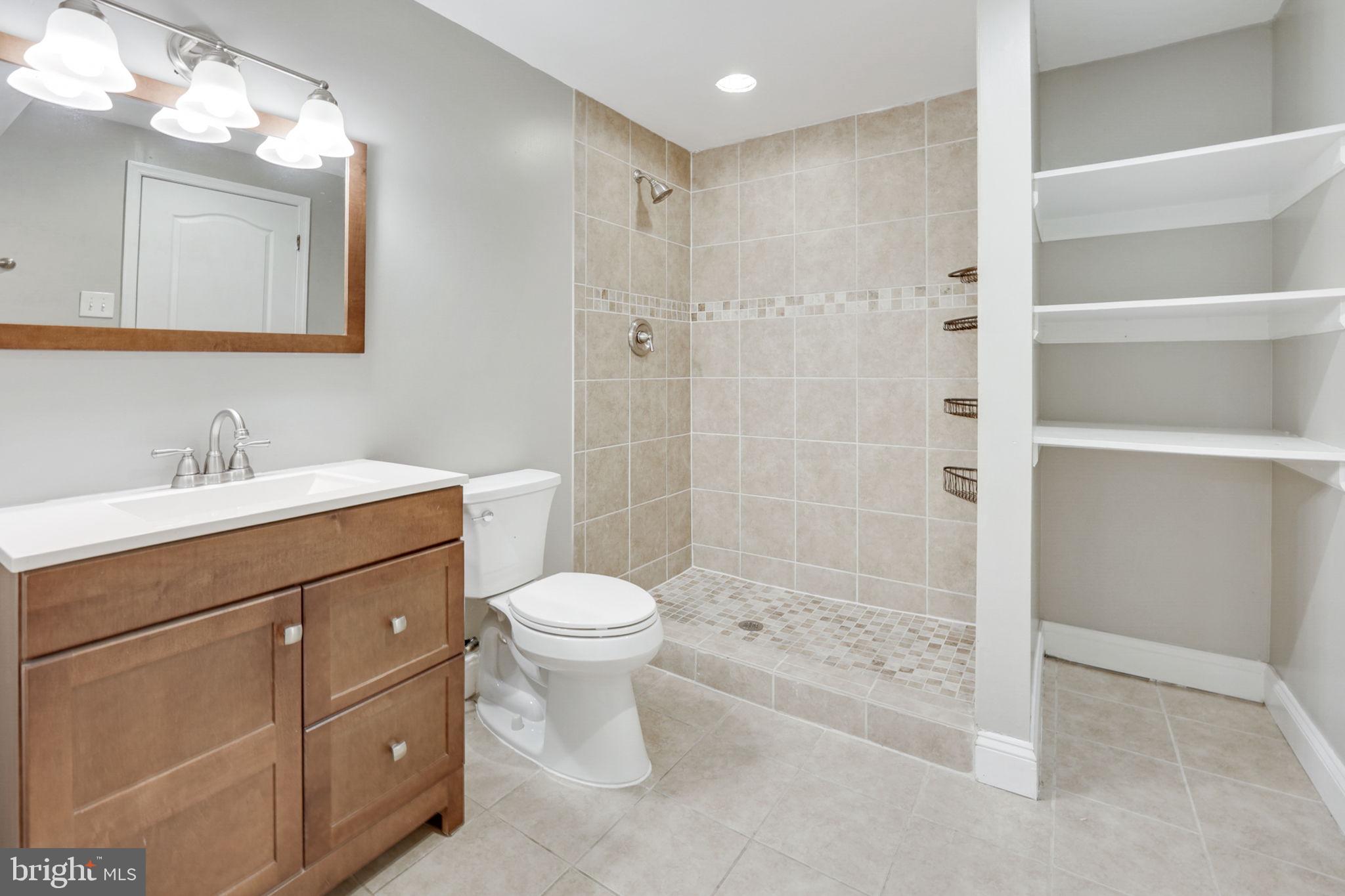 6811 Lemon Road McLean, VA 22101 - Photo 37 of 48