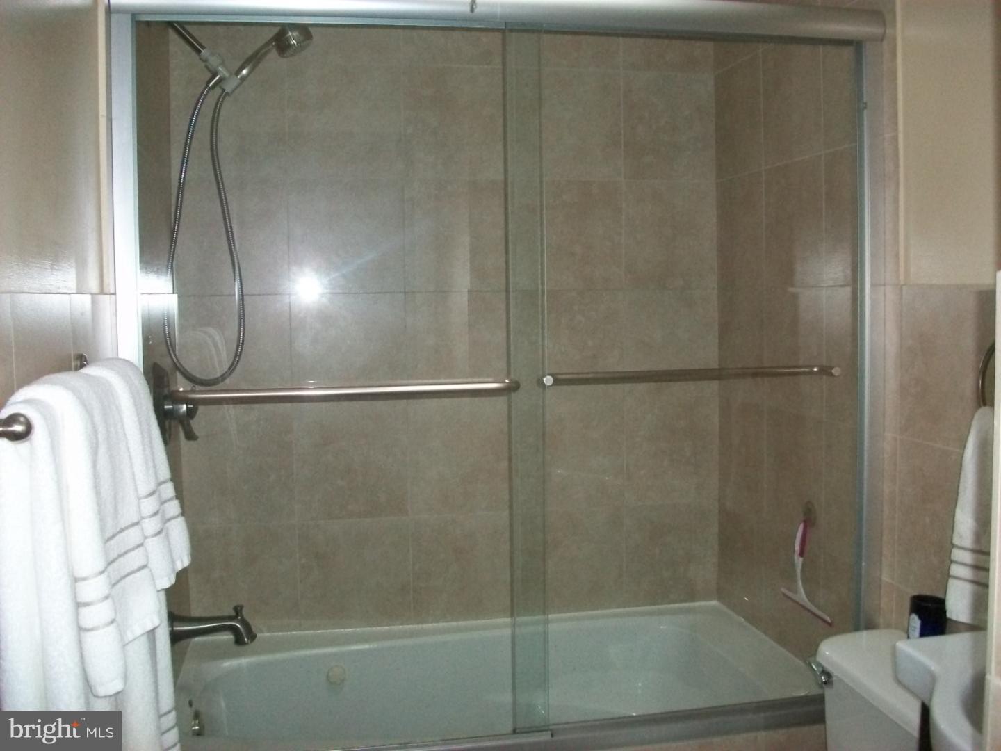 3511 Dows Road Philadelphia, PA 19154 - Photo 14 of 21