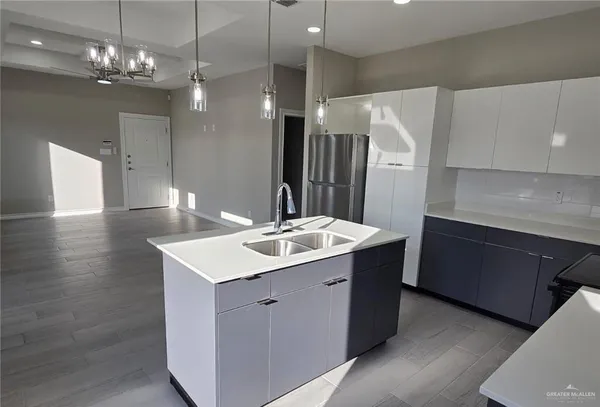 $1,350 | 1420 South Xanthia Street, Unit 1, Alton, TX 78573