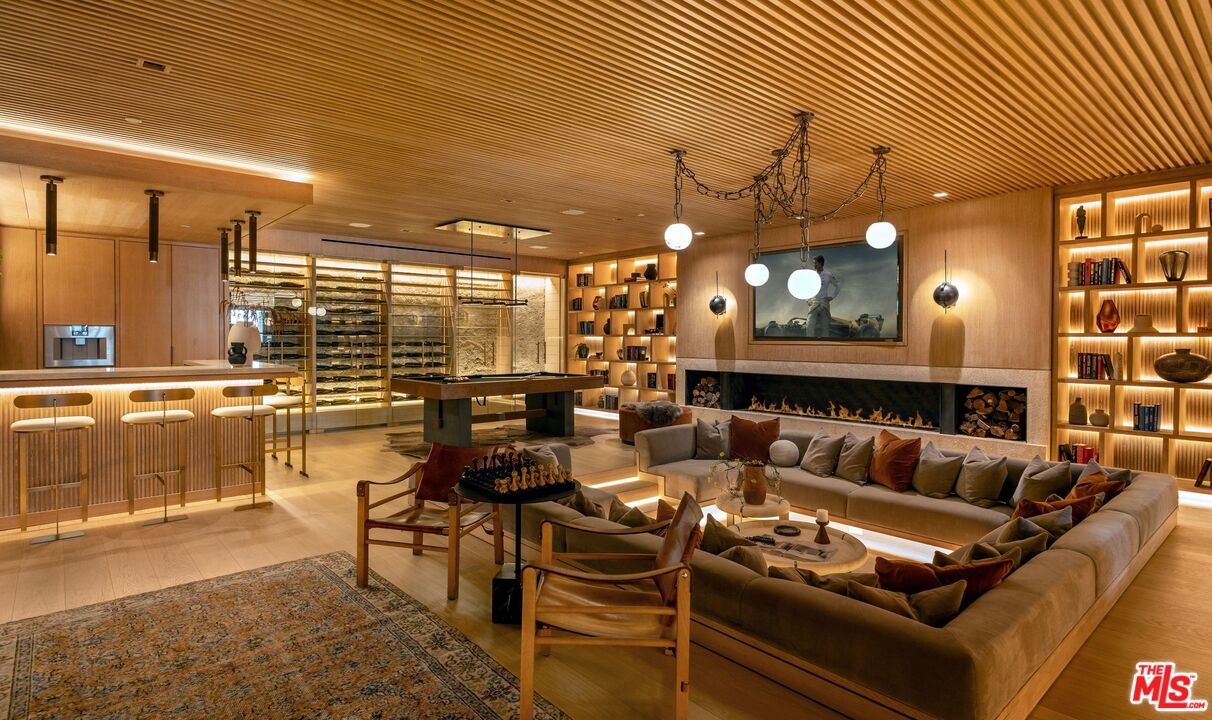 1039 Wallace Ridge Beverly Hills, CA 90210 - Photo 29 of 56